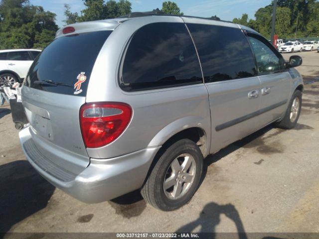 1D8GP45R95B252240 Dodge Caravan Sxt