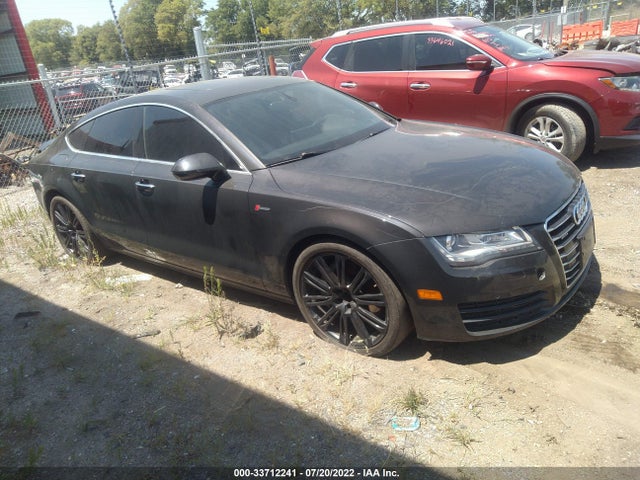 2015 Audi A7, VIN: WAUWGAFC8FN027131