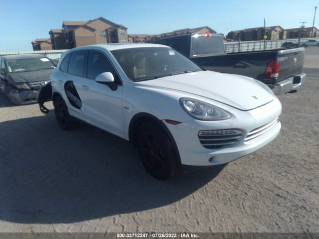 2014 Porsche Cayenne, VIN: WP1AF2A20ELA43420
