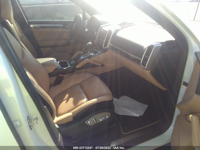 2014 Porsche Cayenne, VIN: WP1AF2A20ELA43420