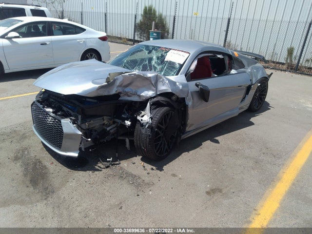 2018 Audi R8, VIN: WUAKBAFX0J7902429