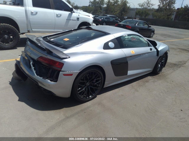 2018 Audi R8, VIN: WUAKBAFX0J7902429