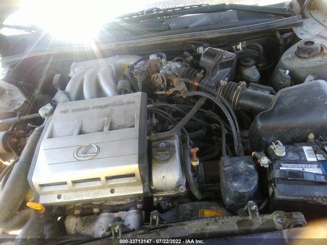 JT8BF22G3V0008807 Lexus ES 300 LUXURY SPORT SDN