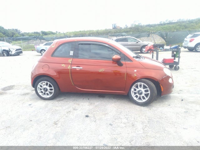 2015 Fiat 500, VIN: 3C3CFFAR6FT561928