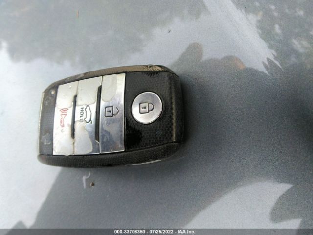 5XYPGDA53LG635966 KIA Sorento S V6