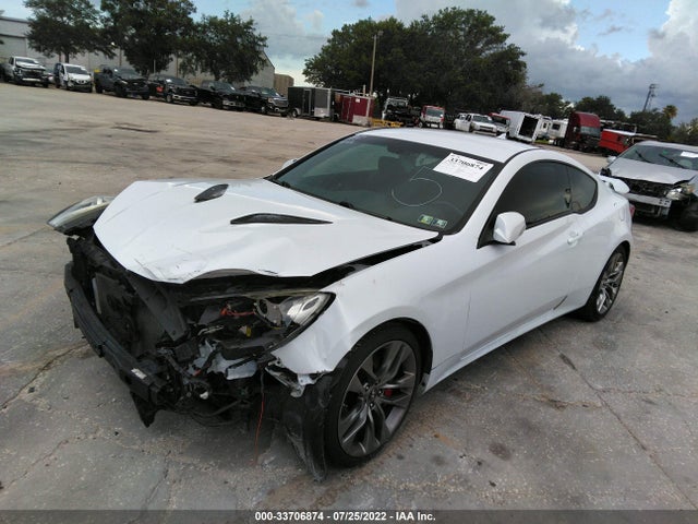 2014 Hyundai Genesis, VIN: KMHHU6KJ8EU116431