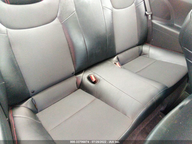 2014 Hyundai Genesis, VIN: KMHHU6KJ8EU116431