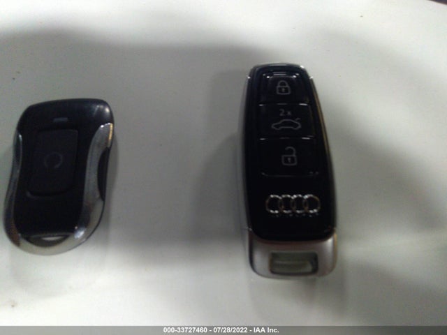 2020 Audi Q8, VIN: WA1EVAF16LD016997