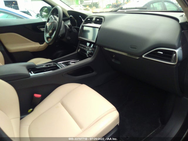 2020 Jaguar F-PACE, VIN: SADCJ2FX1LA655944