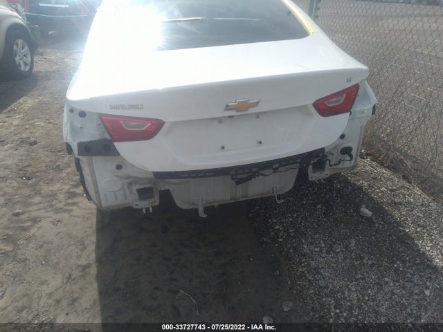2016 Chevrolet Malibu, VIN: 1G1ZE5ST7GF285261