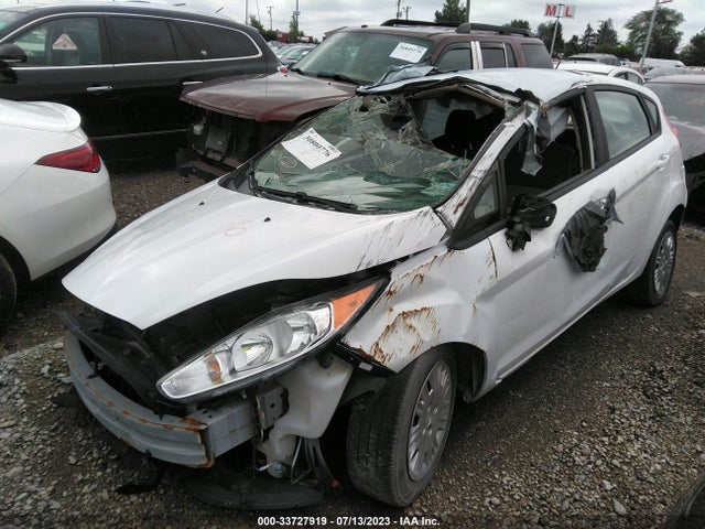Ford FIESTA S 2016 3FADP4TJ3GM169757 Image 2