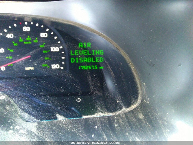 1998 LINCOLN CONTINENTAL VIN: 1LNFM97VXWY638699