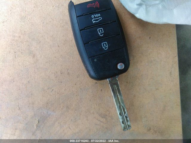 KNAGM4A72F5555336 KIA Optima Lx