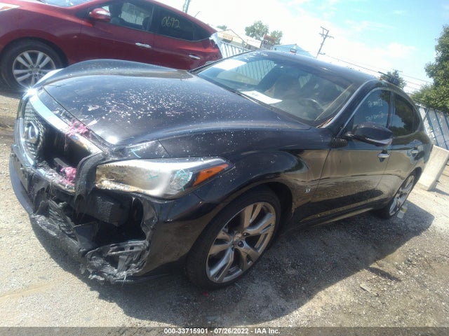 2017 Infiniti Q70, VIN: JN1BY1AP4HM740919