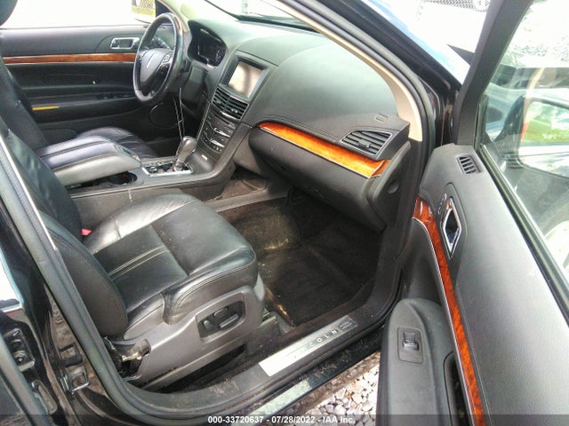 2014 Lincoln MKT, VIN: 2LMHJ5AT2EBL55442