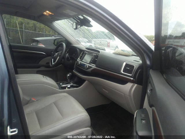 2016 Toyota Highlander, VIN: 5TDDCRFH7GS019792