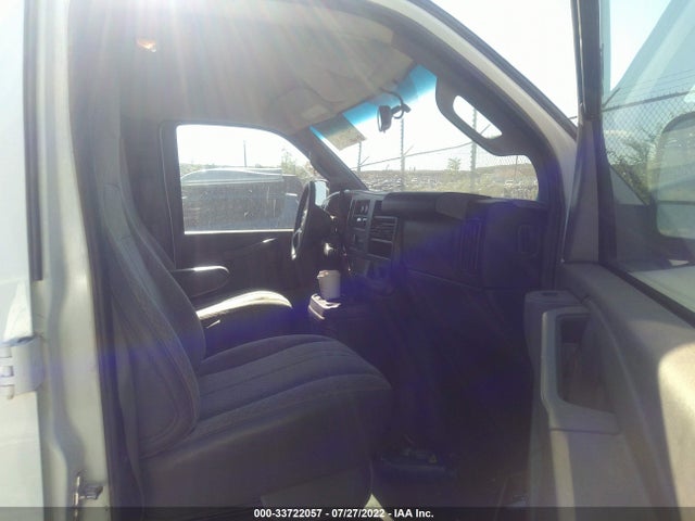 2016 Chevrolet Express, VIN: 1GCWGAFF6G1292359