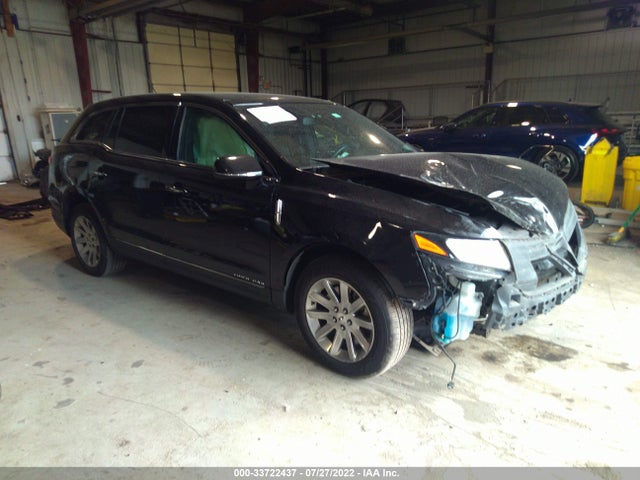 2019 Lincoln MKT, VIN: 2LMHJ5NK5KBL04398