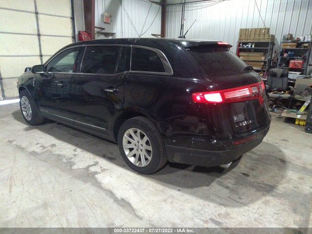 2019 Lincoln MKT, VIN: 2LMHJ5NK5KBL04398