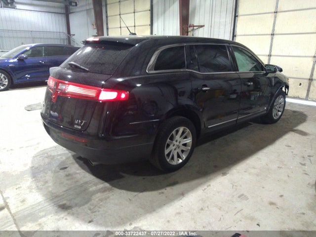 2019 Lincoln MKT, VIN: 2LMHJ5NK5KBL04398