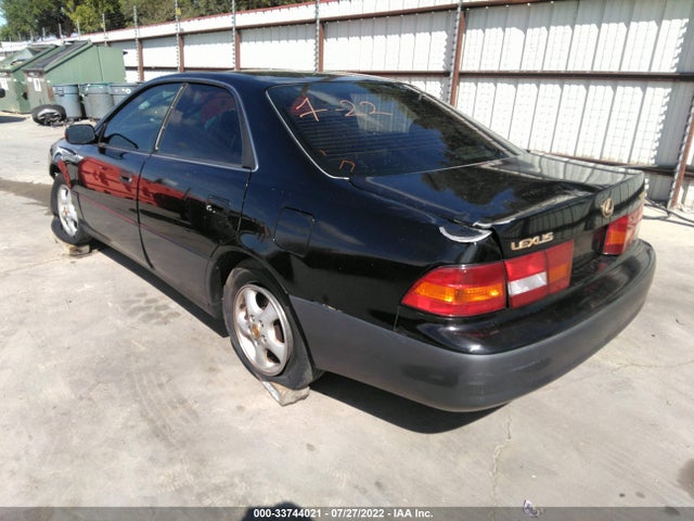 JT8BF22G1V0039022 Lexus ES 300 LUXURY SPORT SDN