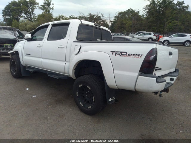 2015 TOYOTA TACOMA VIN: 3TMLU4EN5FM174357