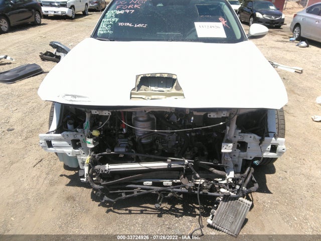 2018 Honda Accord, VIN: 1HGCV3F1XJA010435
