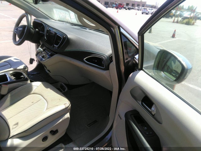 2018 Chrysler Pacifica Hybrid, VIN: 2C4RC1N79JR230203