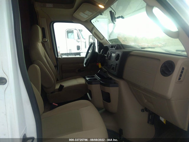 2015 Ford E-Series, VIN: 1FDXE4FS6EDA87494