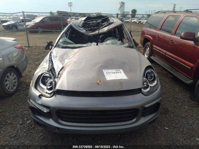 2015 Porsche Cayenne, VIN: WP1AF2A24FLA43793
