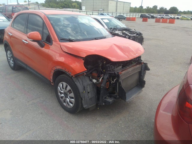 2016 Fiat 500X, VIN: ZFBCFXAT2GP387023