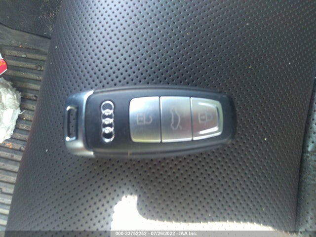 2019 Audi A8, VIN: WAU8DAF84KN005991