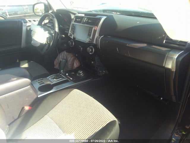 Toyota 4RUNNER SR5 2021 JTEMU5JR3M5850015 Image 7