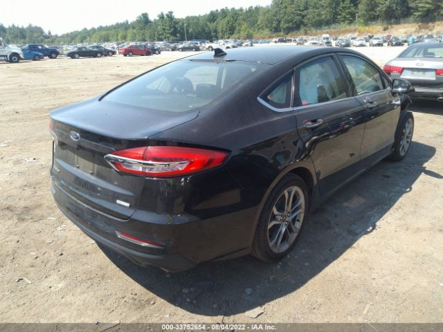 3FA6P0CD2LR131817 Ford FUSION SEL