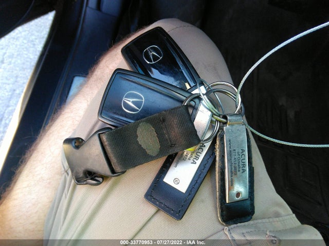 Acura TLX 2016 19UUB1F36GA003882 Image 11