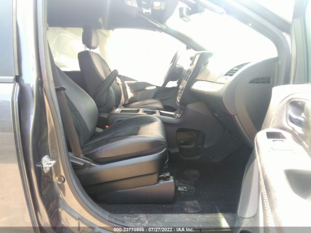 2C4RDGCGXJR329566 Dodge Grand Caravan Sxt