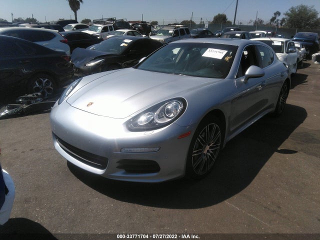 2016 Porsche Panamera, VIN: WP0AD2A70GL041141