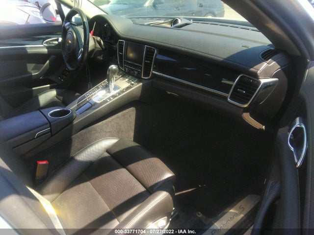 2016 Porsche Panamera, VIN: WP0AD2A70GL041141