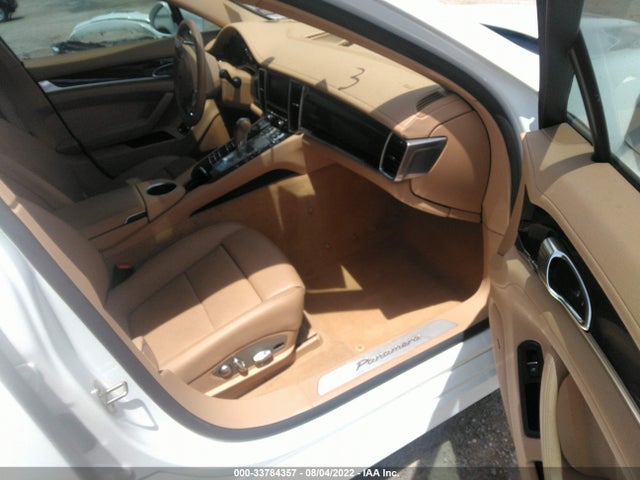 2015 Porsche Panamera, VIN: WP0AA2A72FL007161