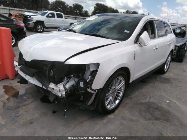 2019 Lincoln MKT, VIN: 2LMHJ5AT2KBL01358