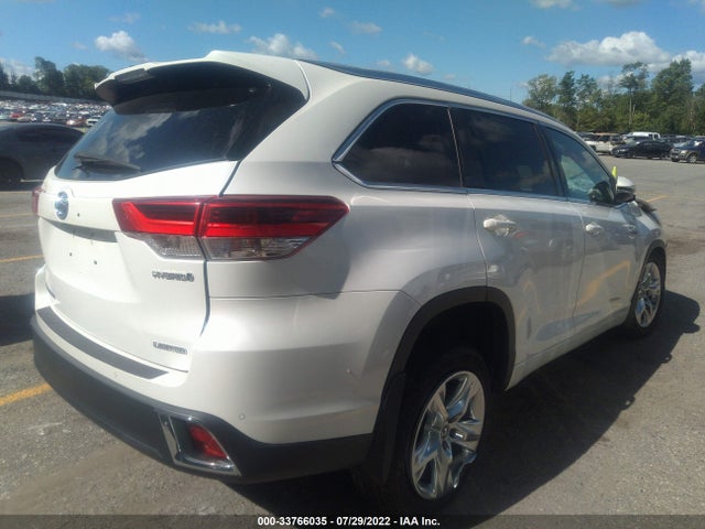 2017 Toyota Highlander, VIN: 5TDDGRFH3HS021514
