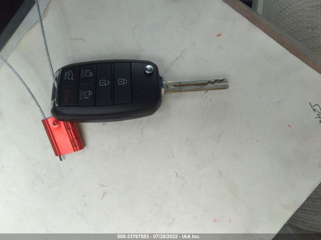 2021 Kia Sedona, VIN: KNDMB5C11M6666901