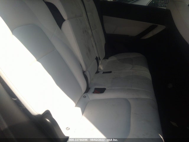Tesla Model Y 2021 5YJYGDEE8MF083355 Image 8