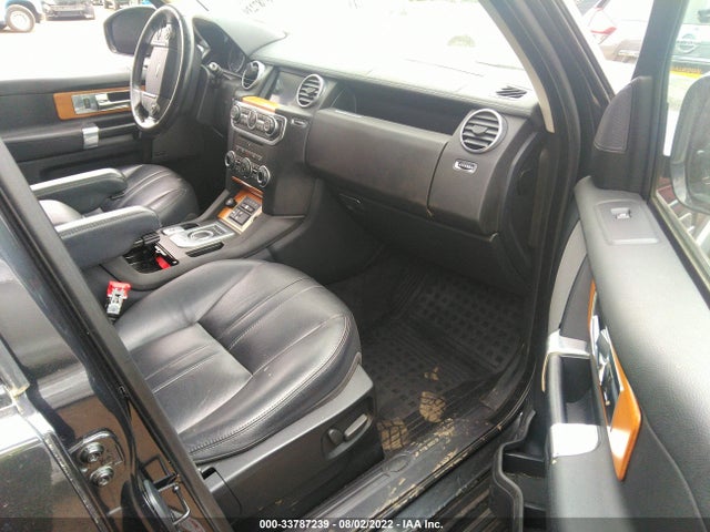 2015 Land Rover LR4, VIN: SALAG2V61FA750155
