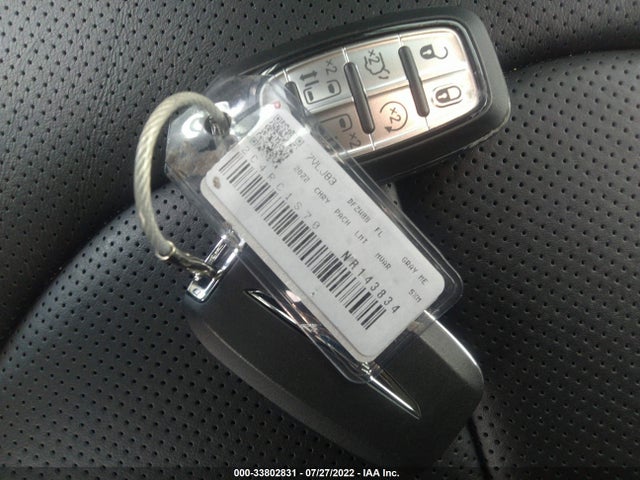2022 Chrysler Pacifica Hybrid, VIN: 2C4RC1S70NR143834