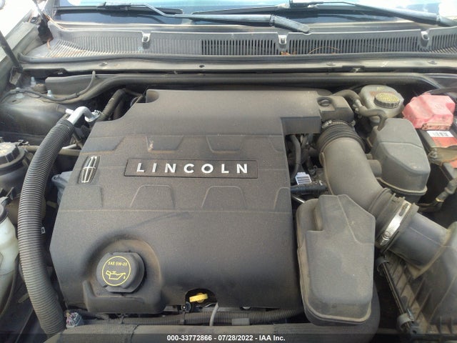 2016 Lincoln MKS, VIN: 1LNHL9DK5GG600469