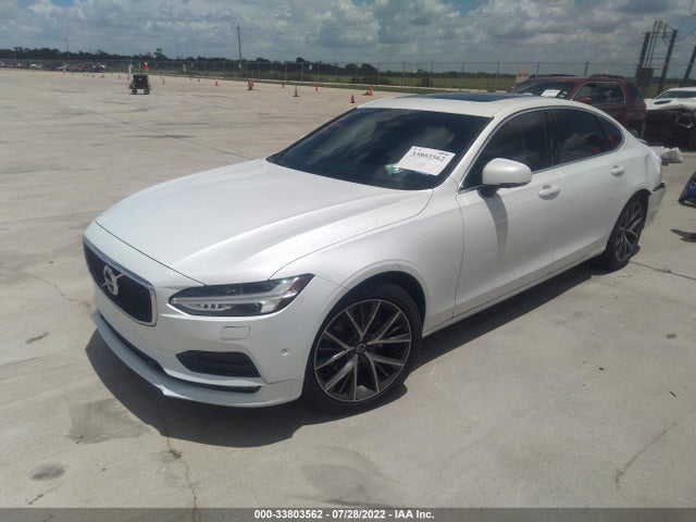 2018 Volvo S90, VIN: LVY982AK0JP029060