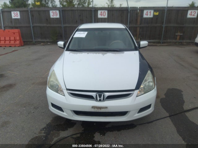 2006 HONDA ACCORD SDN LX VIN: 1HGCM56406A067355