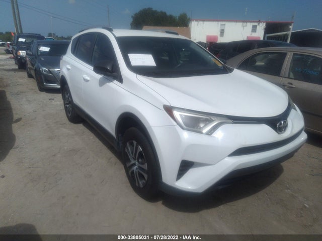 2016 Toyota RAV4, VIN: JTMZFREV0GJ065899