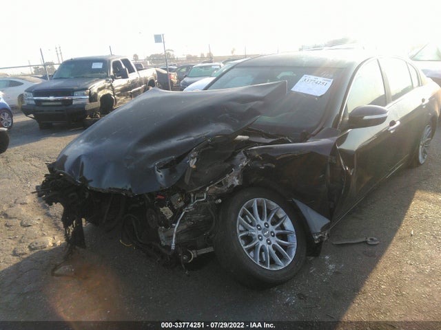 2009 HYUNDAI GENESIS VIN: KMHGC46E69U018925